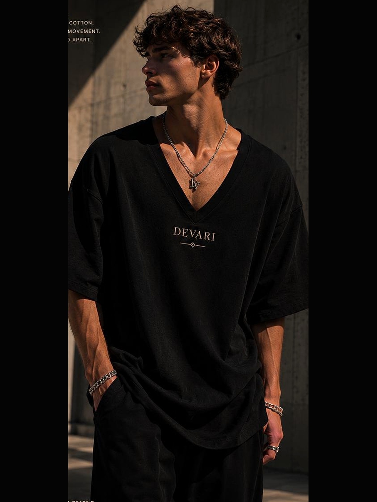 DEVARI Black V Tee